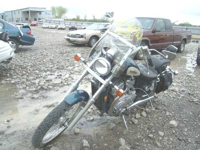 Suzuki VS800