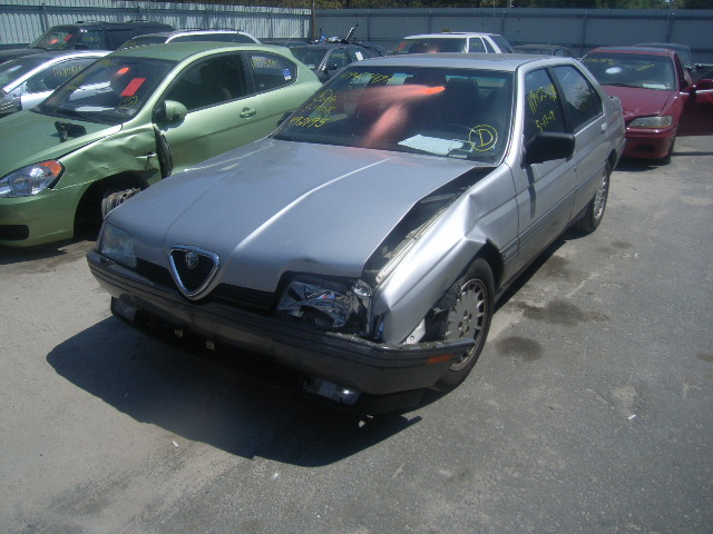 Alfa Romeo 164