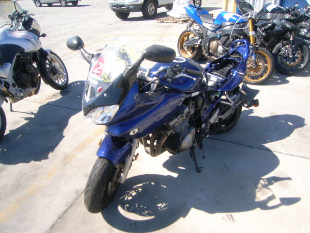 Suzuki GSF600SK
