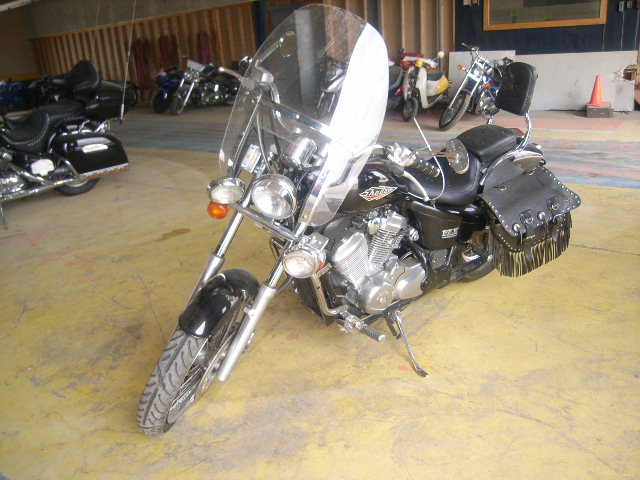 Honda VT600C (SHADOW VLX)