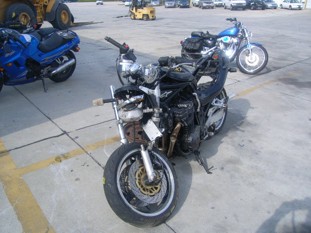 Suzuki GSF1200S