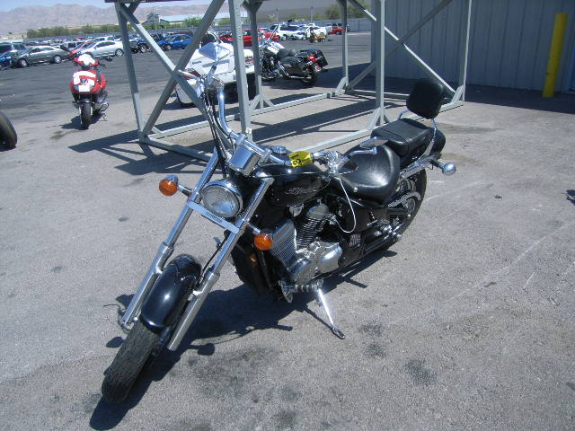 Honda VT600C (SHADOW VLX)