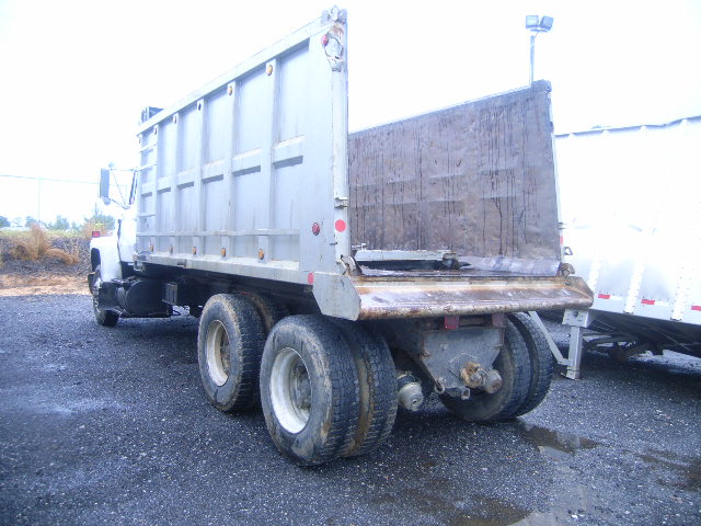 Ford LT8000