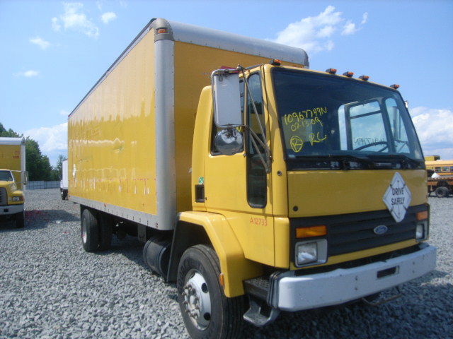 Ford CF7000