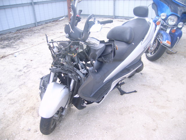 Suzuki AN400 / AN400S