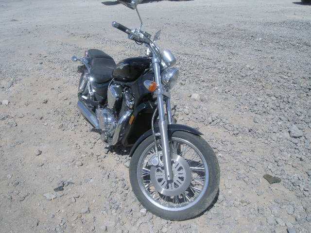 Suzuki VS800