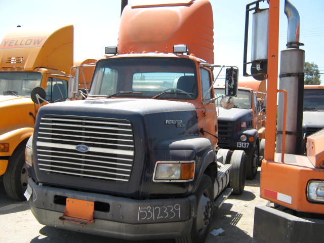 Ford LA9000