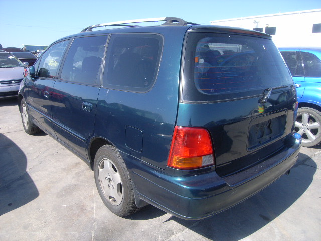 Isuzu Oasis