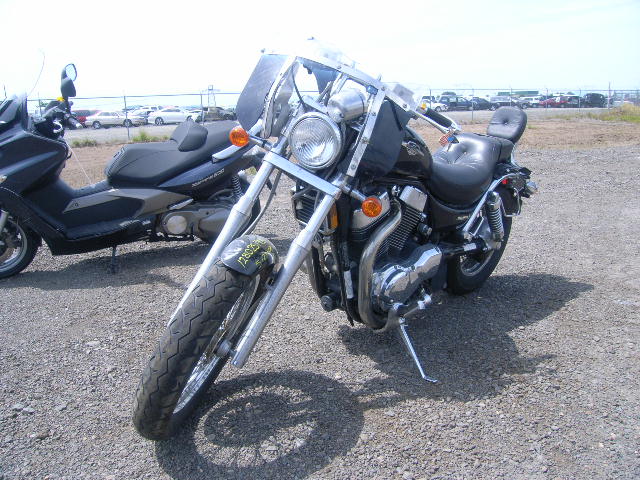 Suzuki VS1400