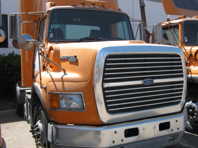 Ford LA9000