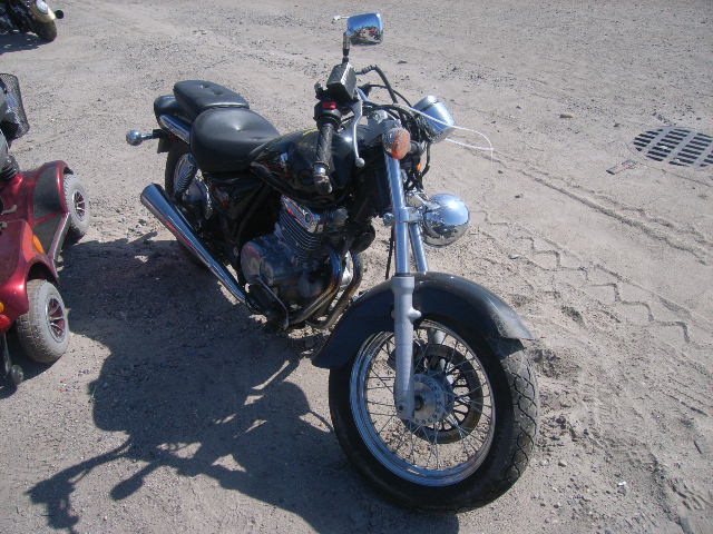Suzuki GZ250