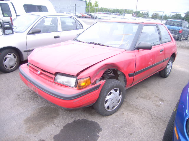 Mazda 323