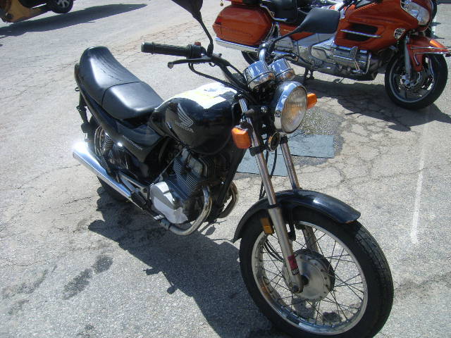 Honda CB250 (Nighthawk)