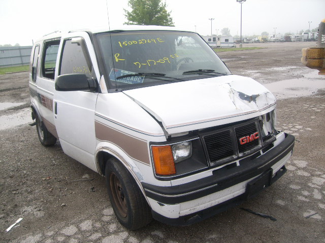 GMC Safari