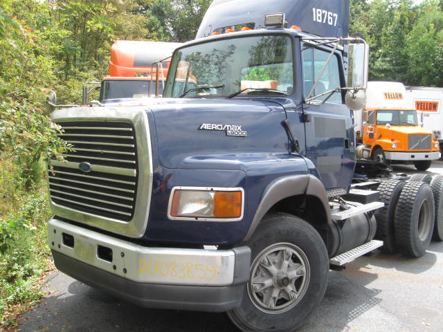 Ford LA9000