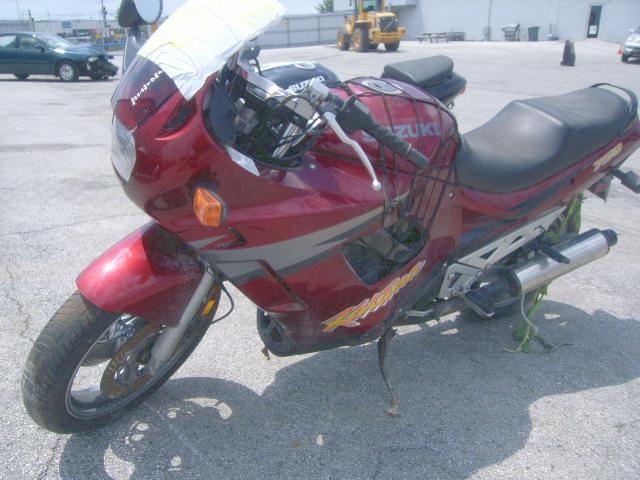 Suzuki GSX750F