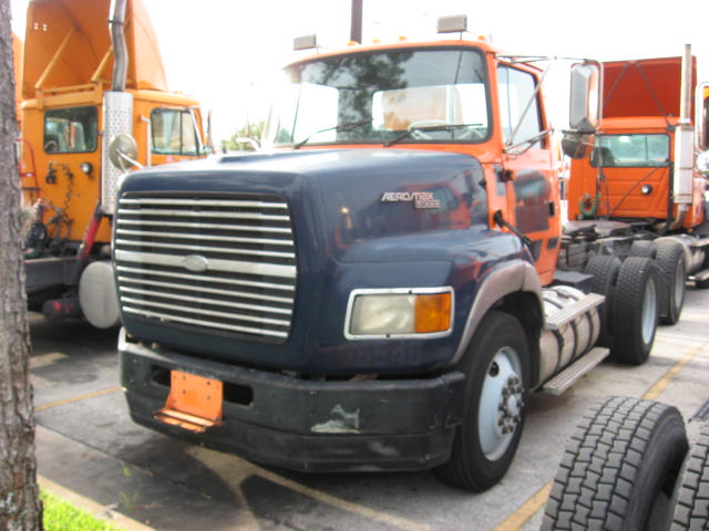 Ford LA9000
