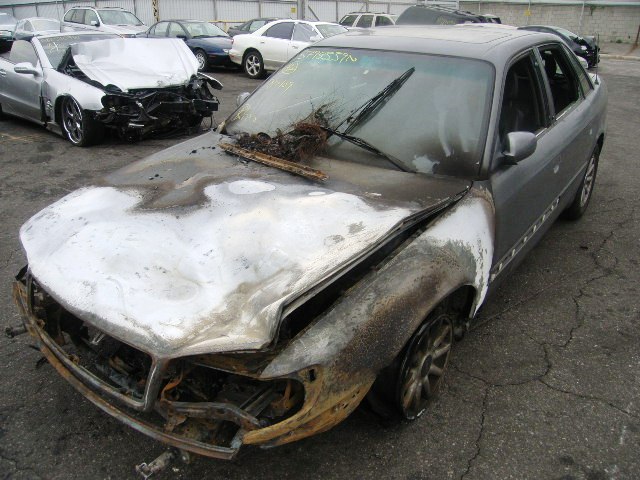 Audi 100