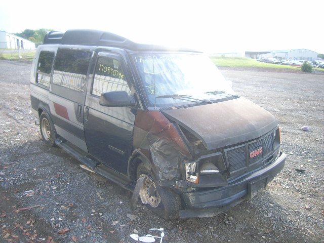 GMC Safari