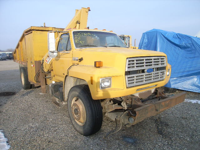 Ford F-700