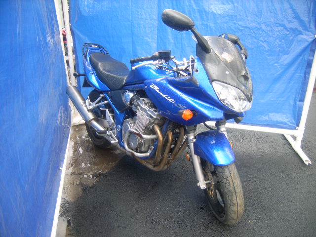 Suzuki GSF600S