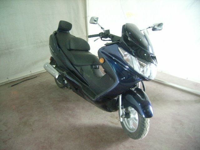 Suzuki AN400K