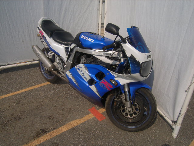 Suzuki GSX-R1100W