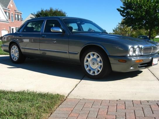 Jaguar Super V8