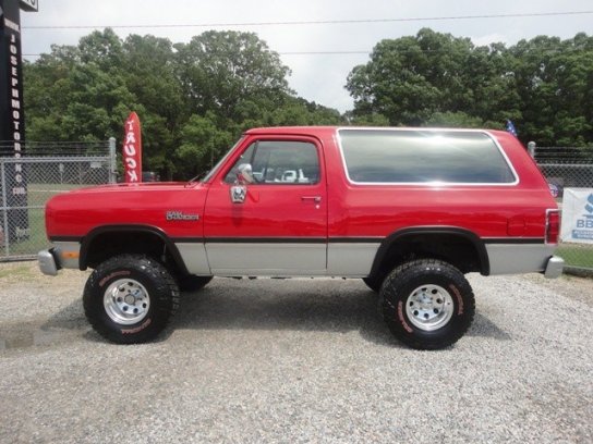 Dodge Ramcharger