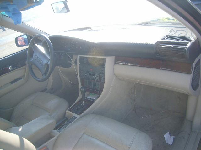 Audi 100