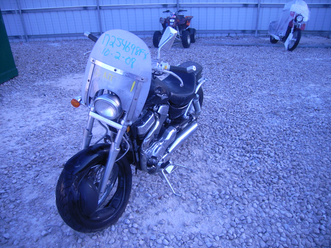 Suzuki VS1400