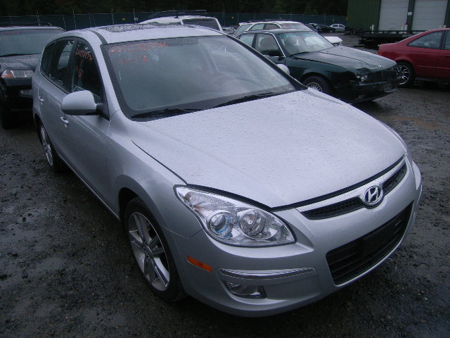 2009 HYUNDAI Elantra Touring - License Plate