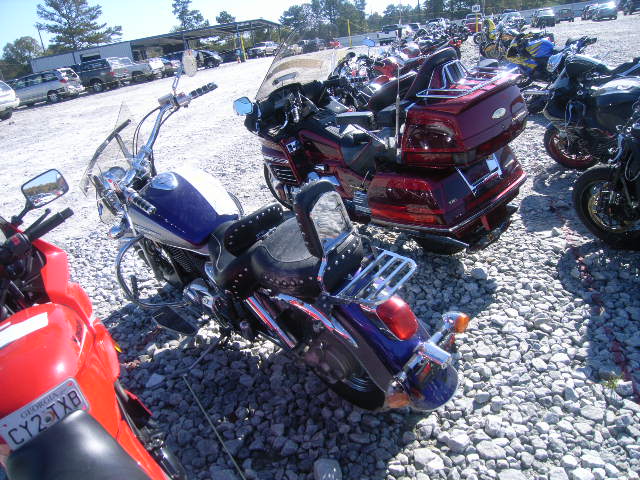 Honda VT1100C3 (SHADOW AERO)