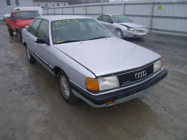 Audi 100