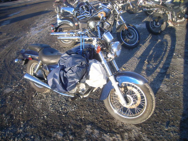 Suzuki GZ250K
