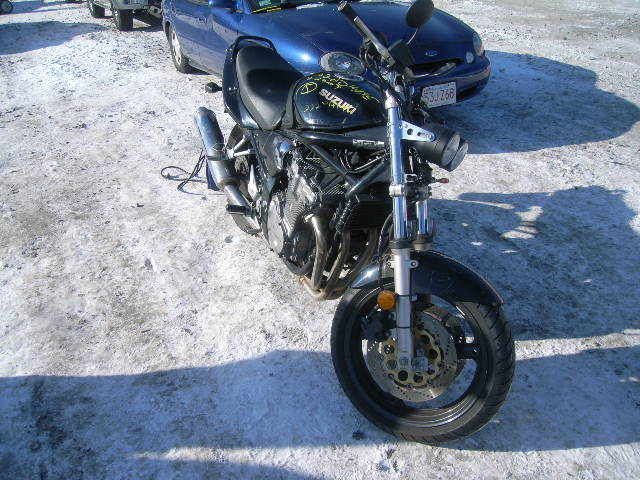 Suzuki GSF600S