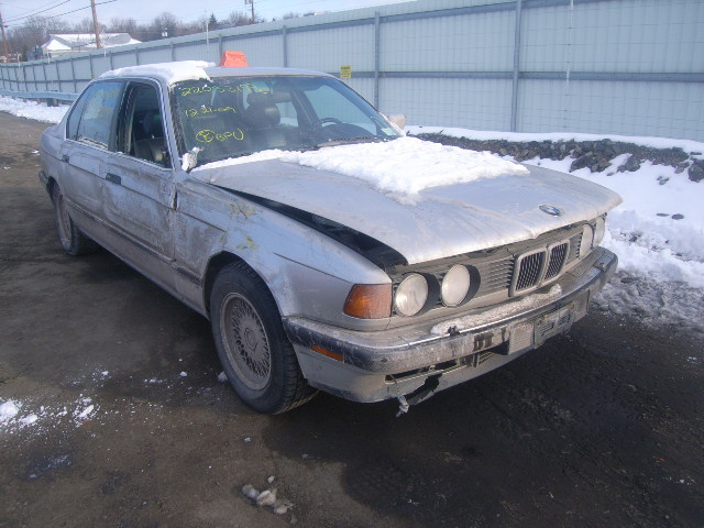 BMW 735iL