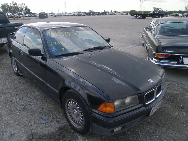 BMW 318iS