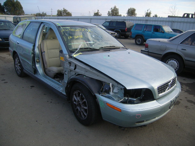 YV1VW27523F963415
