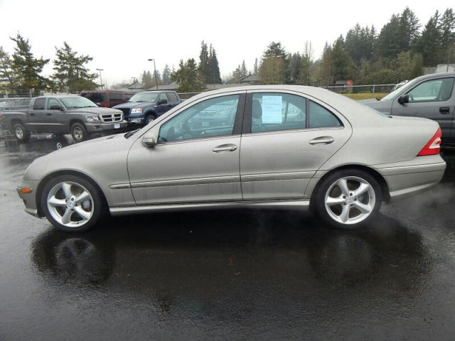 2006 Mercedes-Benz C-Class