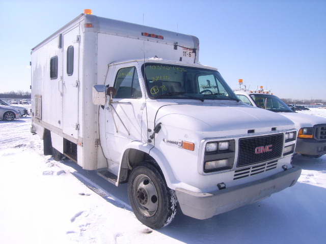 GMC Cutaway Chassis