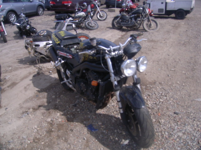 2004 TRIUMPH Speed Triple