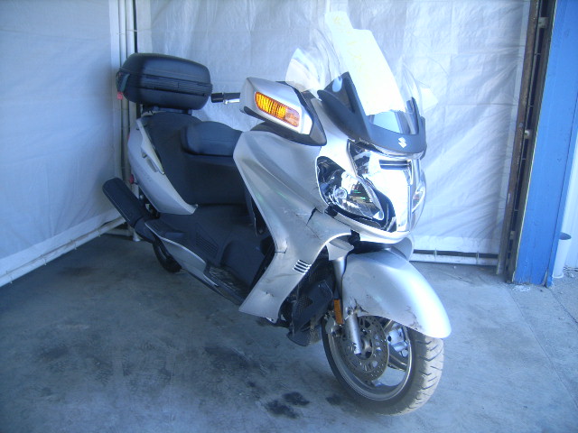Suzuki AN650K