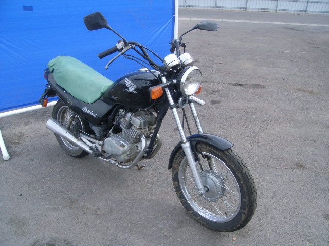 Honda CB250 (Nighthawk)