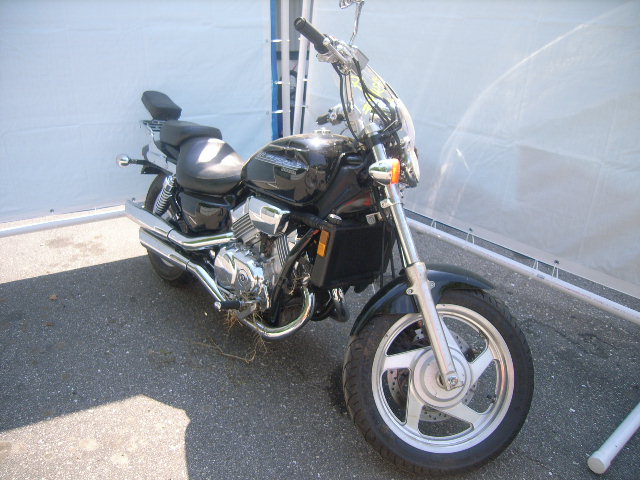 Honda VF750C (MAGNA)