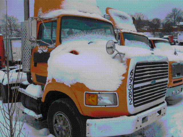 Ford LA9000