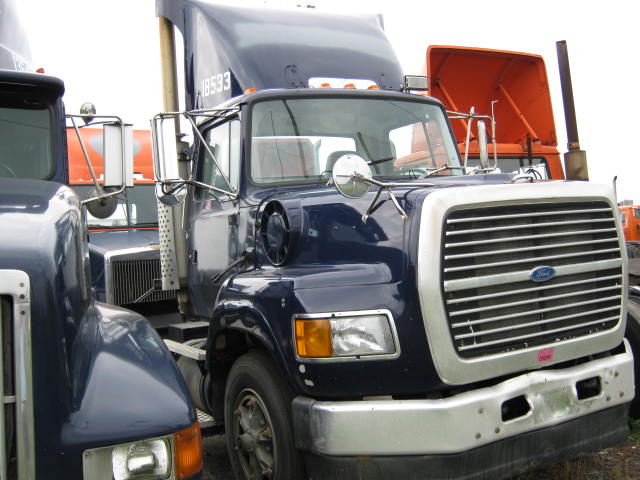 Ford LA9000