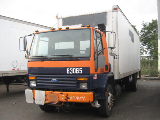 Ford CF7000