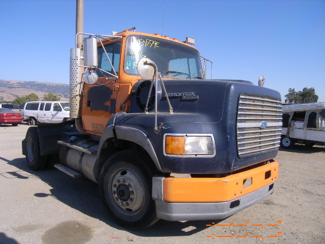 Ford LA9000