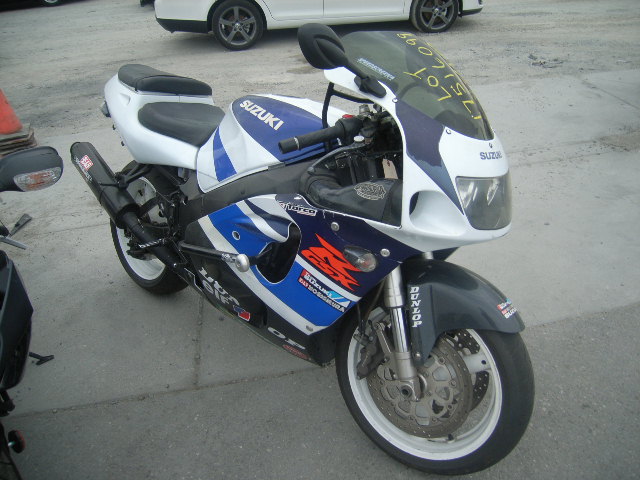 Suzuki GSX-R750